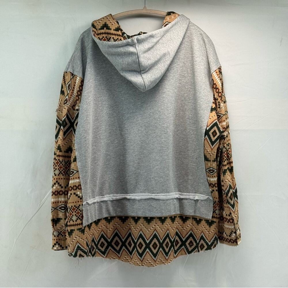 New with tags Gilded Intent Gray and Tan Patterned Women's Large Hoodie - Picture 8 of 14